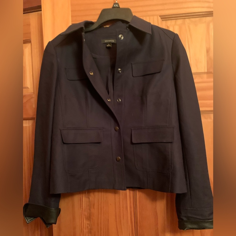 Ann Taylor size M chic and sleek jacket